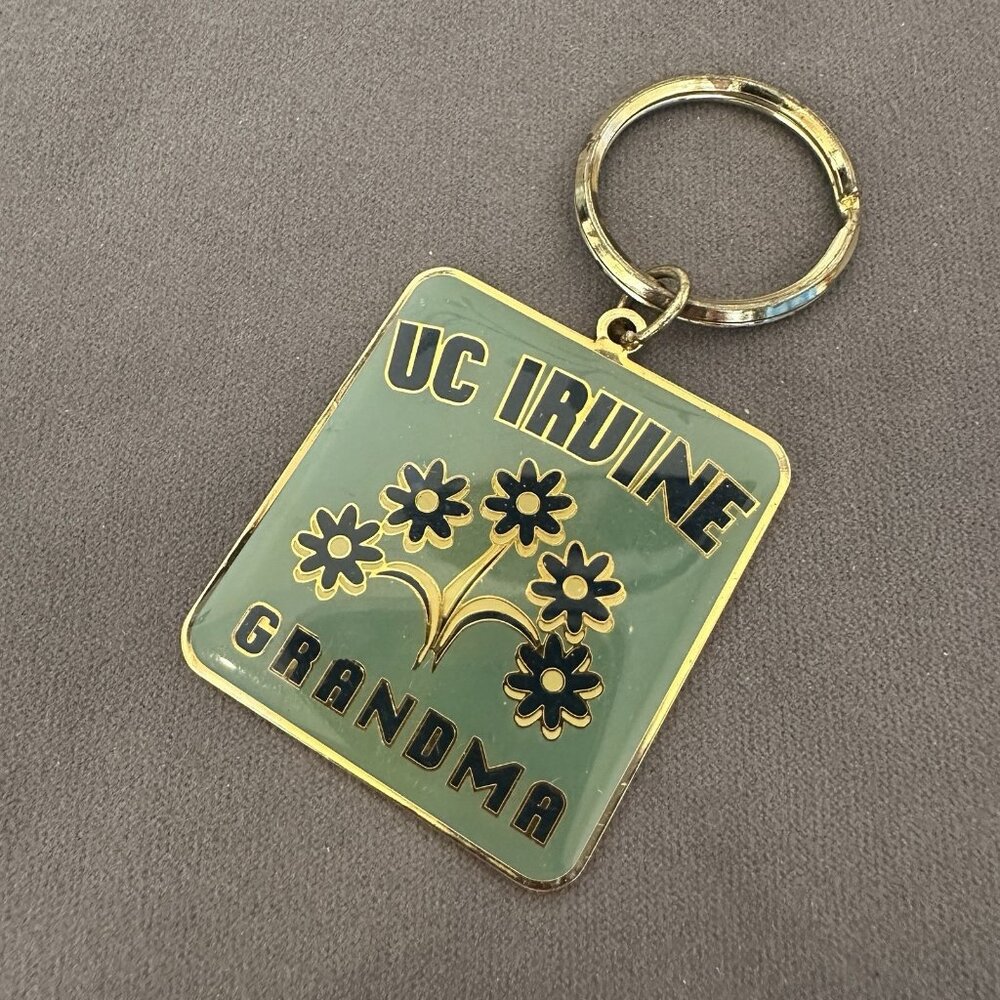 UC Irvine "Grandma" keychain University Of California Green And gold Flowers